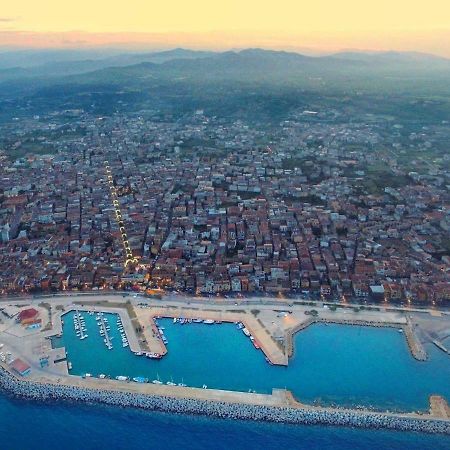 Climatizzato In Centro A 100M Dal Mare Cirò Marina Exterior foto