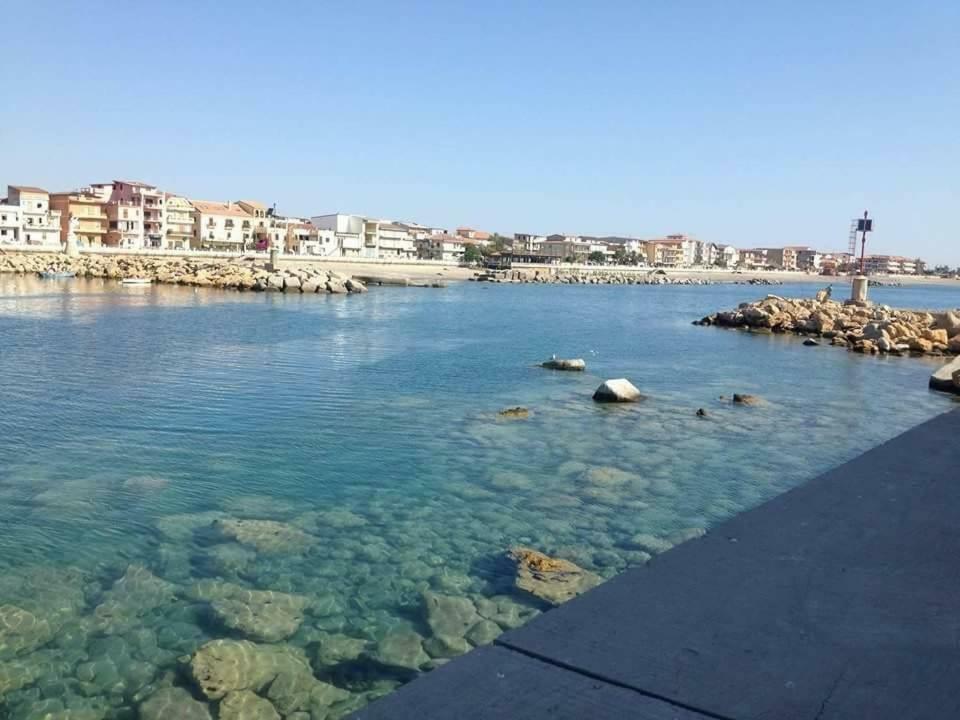 Climatizzato In Centro A 100M Dal Mare Cirò Marina Exterior foto